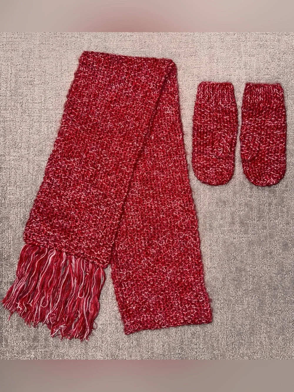 Victoria’s Secret Red Marled Knit Scarf & Mittens Set